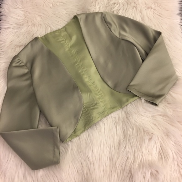 Green | bolero | custom - Picture 3 of 14